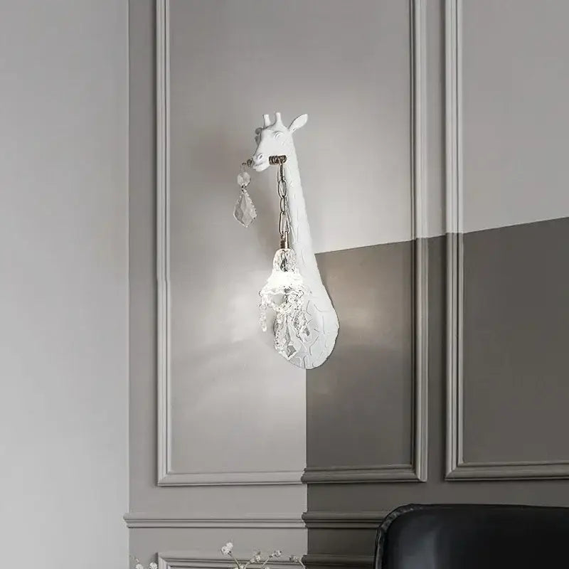 Applique Murale Animal Avec Une Tête De Girafe Blanche Élégante