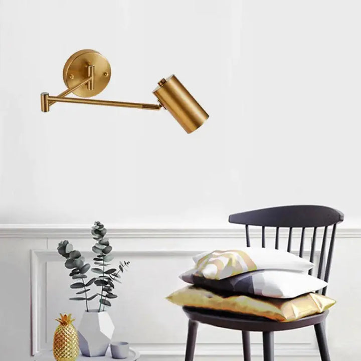 Applique Murale Bras Articulé Dorée au Design Géométrique