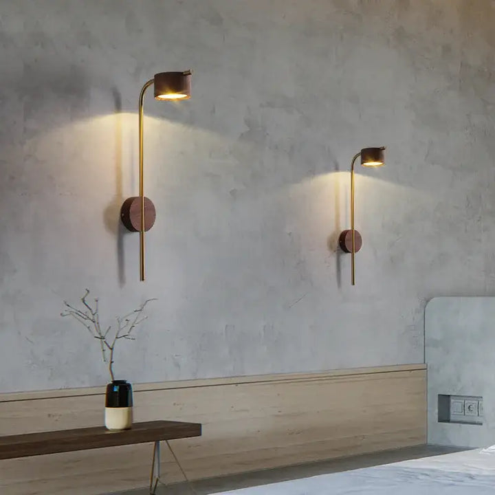 Applique murale en bois moderne avec une tête orientable à LED