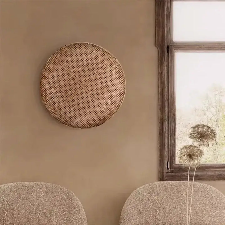 Applique murale en rotin et en bambou au style japonais wabi sabi