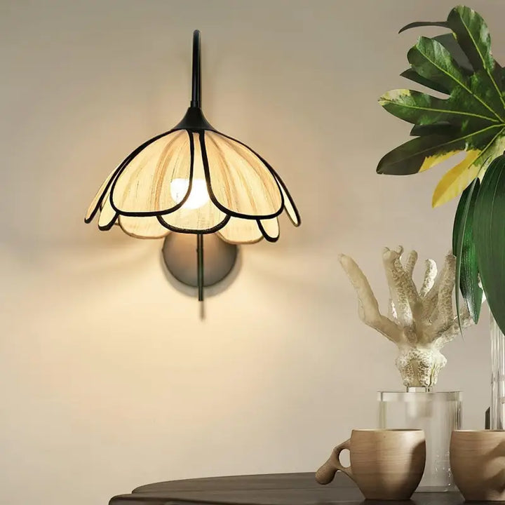 Applique Murale Feuille Noire Métal Forme Fleur