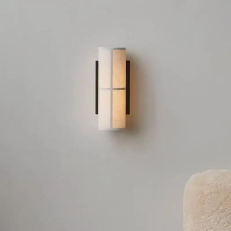 Applique murale japonaise au style minimaliste en soie