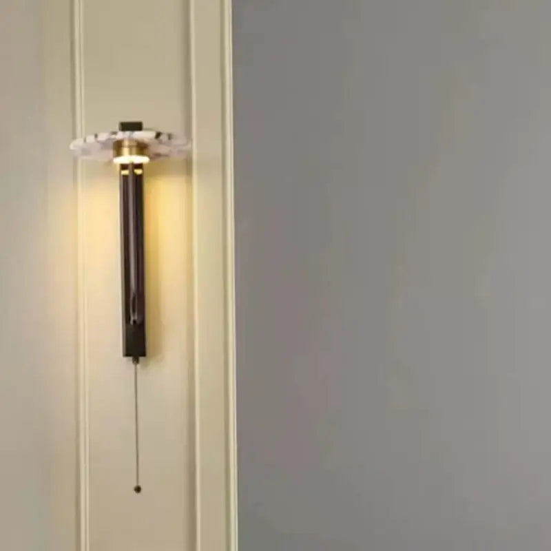 Applique Murale Longue Élégante Noire Dorée Et Marbre