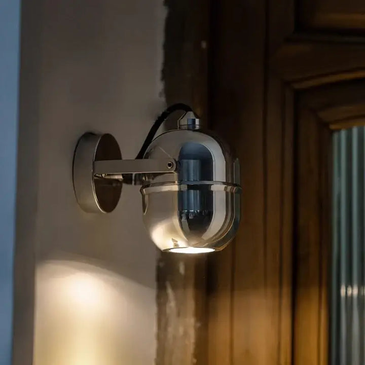 Applique Murale Originale De Couleur Argentée Et Chrome