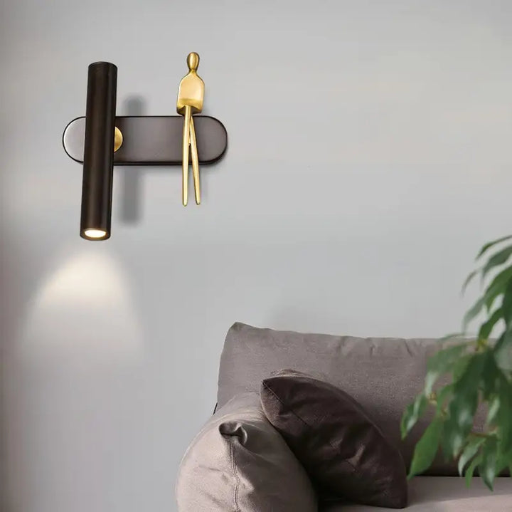 Applique Murale Petit Bonhomme En Métal