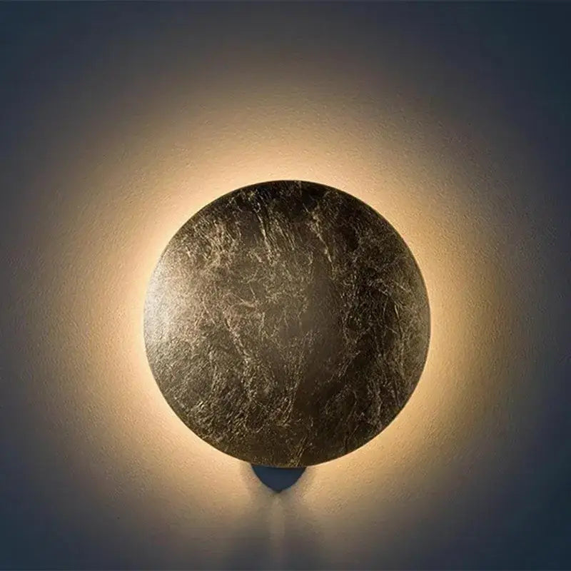 Applique murale ronde LED dorée design effet lune