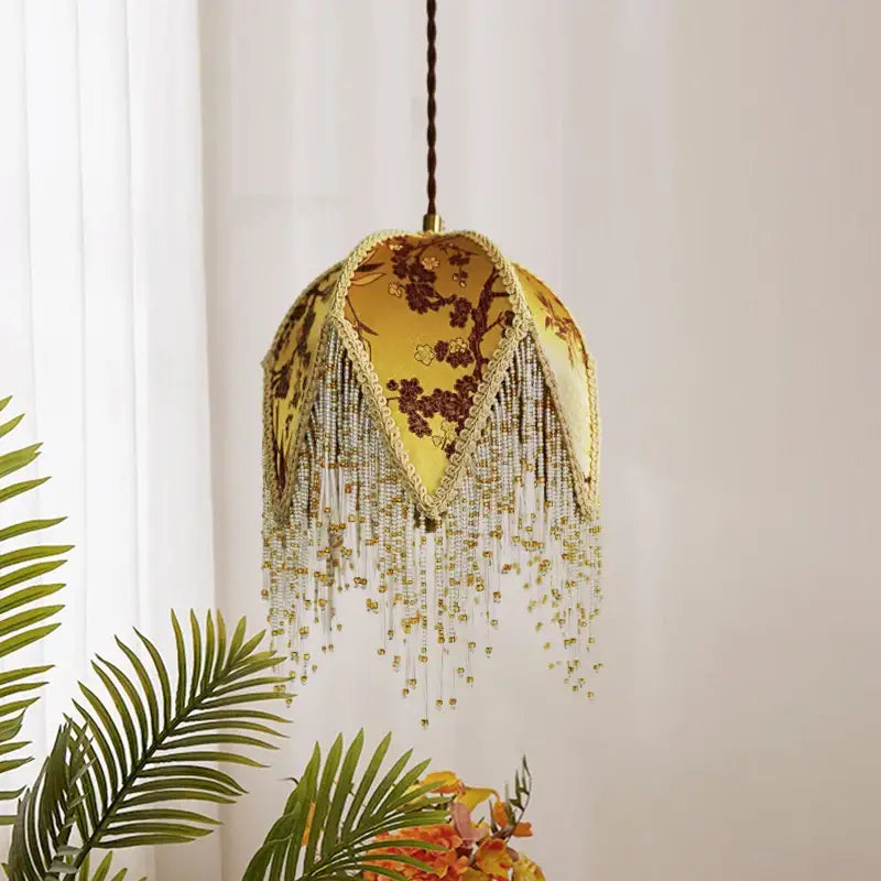 Suspension Vintage Tissu Vert Franges et Bois Design Retro