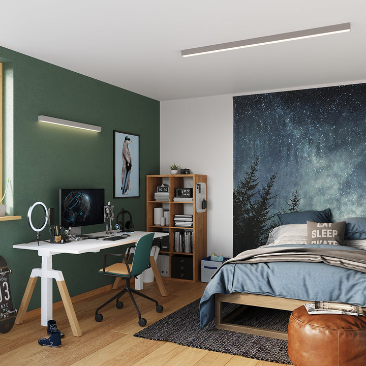 Applique murale linéaire PINNE gris au-dessus d'un bureau