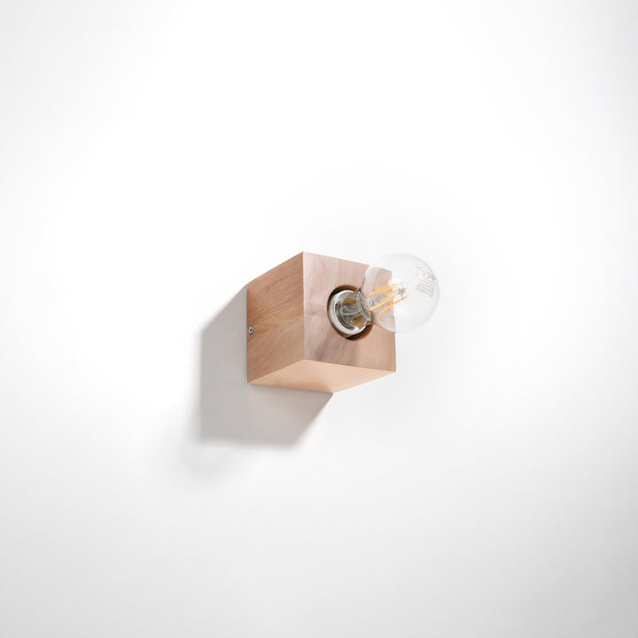 ARIZ wall light in natural wood