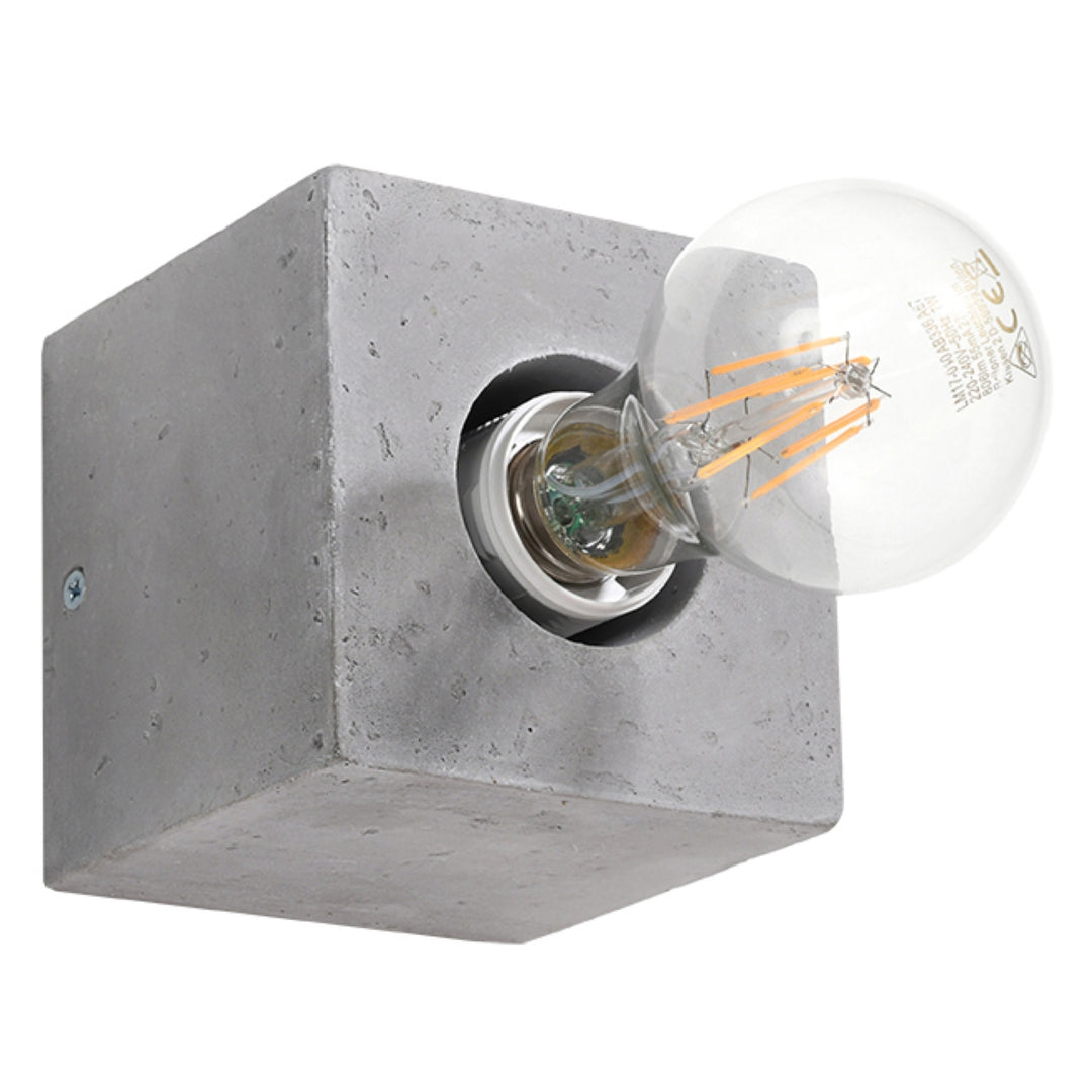ARIZ wall light in concrete