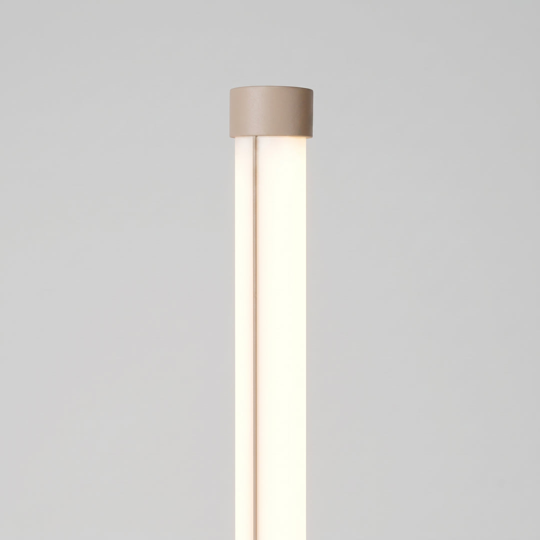 Lampadaire TRANG taupe détail du sommet du tube
