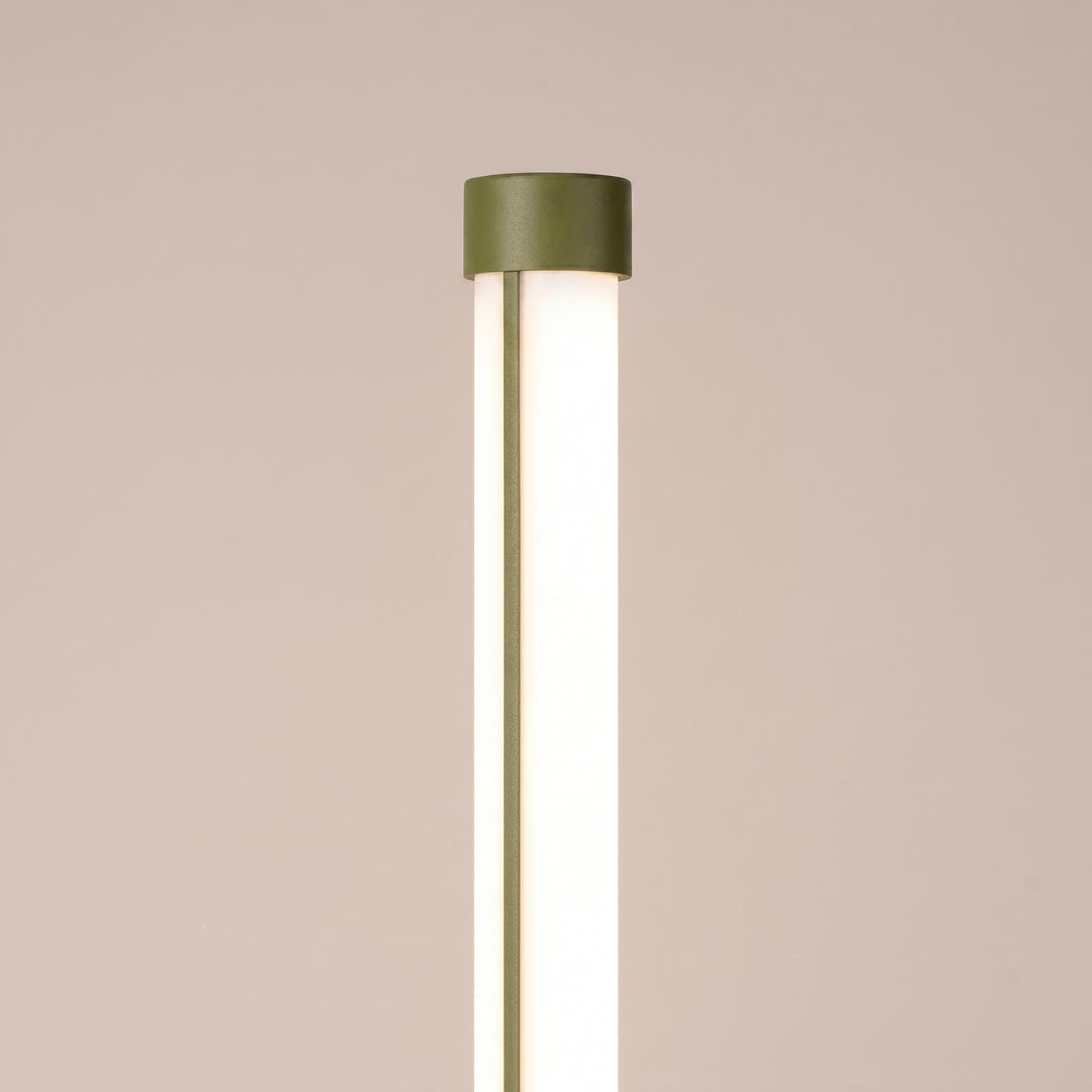 Lampadaire TRANG vert olive détail du sommet du tube