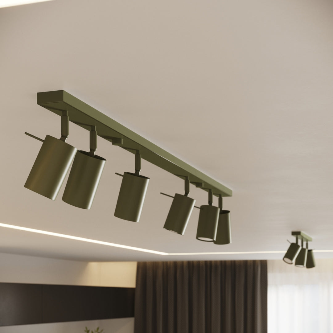 Luminaire Plafonnier vert olive allumée, vue rapprochée