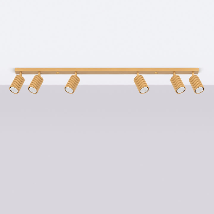 Luminaire Plafonnier doré éteinte, vue rapprochée