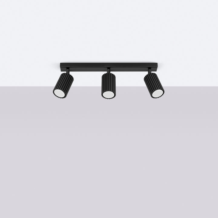 Luminaire Plafonnier noir éteinte, vue rapprochée