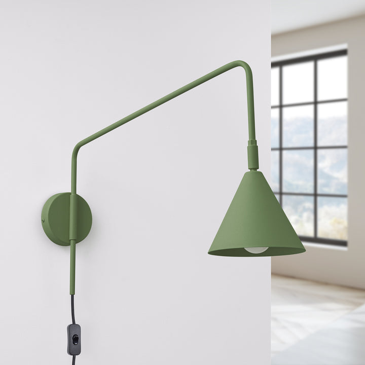 Applique Murale vert olive éteinte, vue rapprochée
