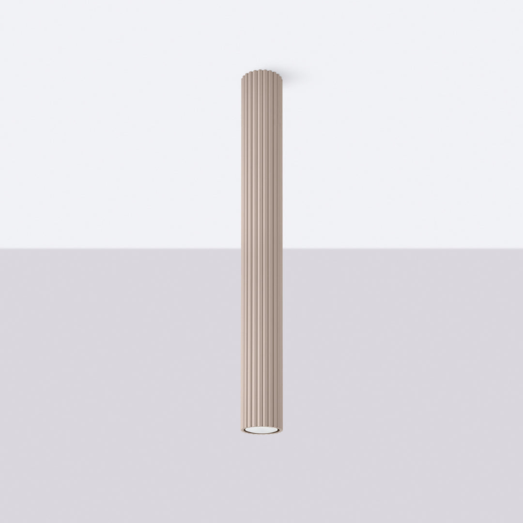 Luminaire Plafonnier taupe éteinte, vue rapprochée