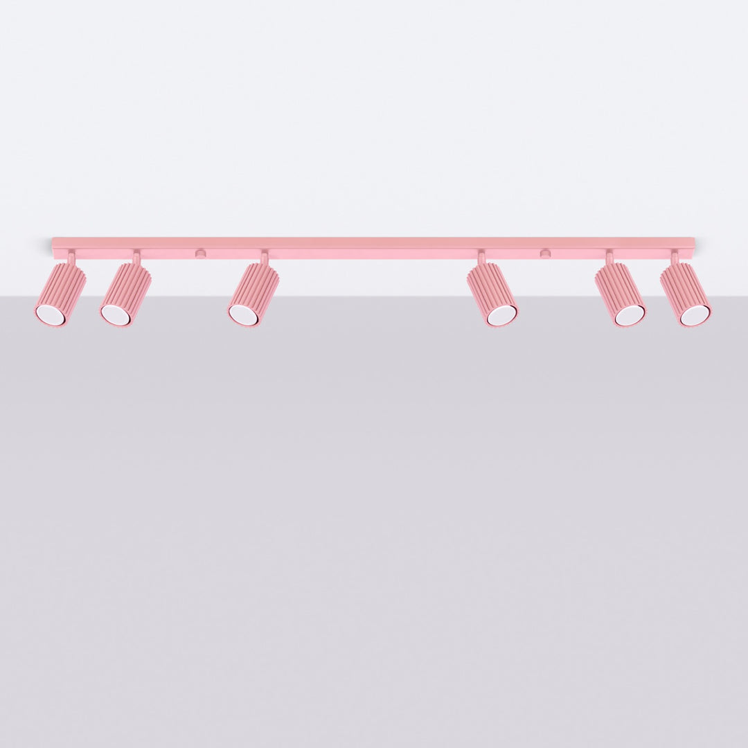 Luminaire Plafonnier rose éteinte, vue rapprochée