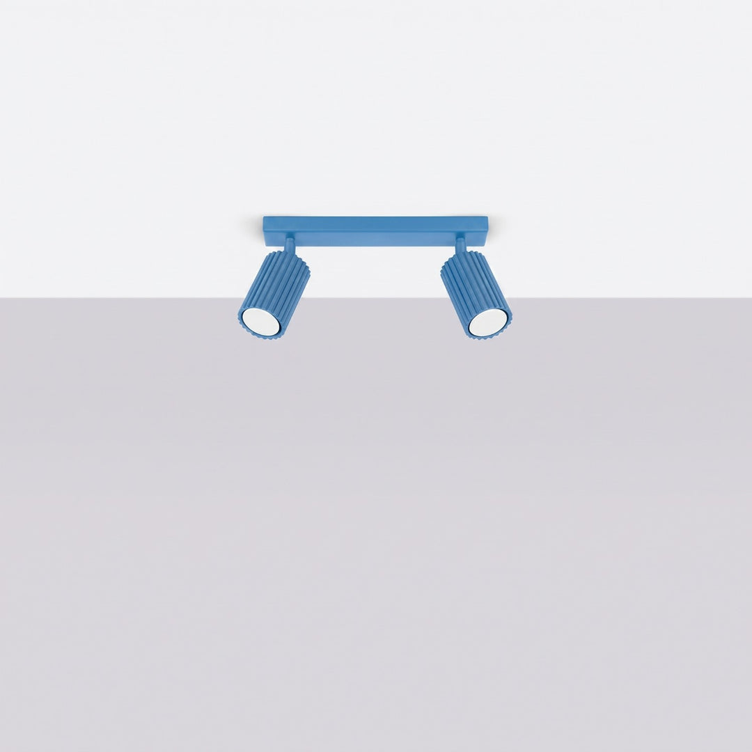 Luminaire Plafonnier bleu clair éteinte, vue rapprochée
