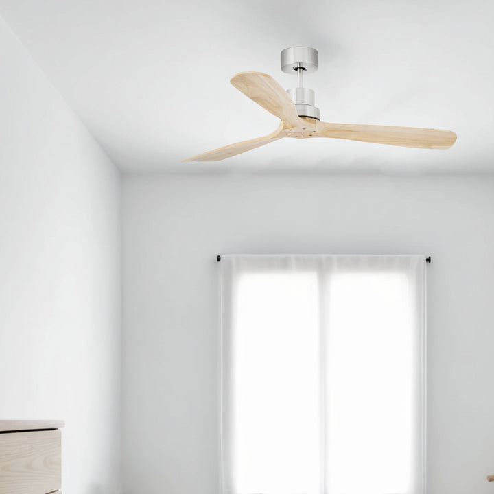 Ventilateur de plafond Lantau nickel mat et pin de Faro Barcelona en situation