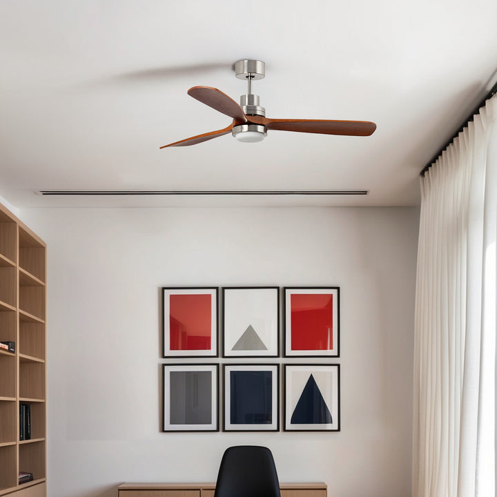 Ventilateur Lantau XL, pales noyer, dans un intérieur