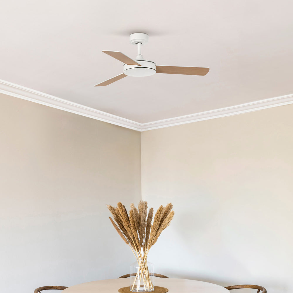 Ventilateur de plafond Mini Mallorca dans un intérieur