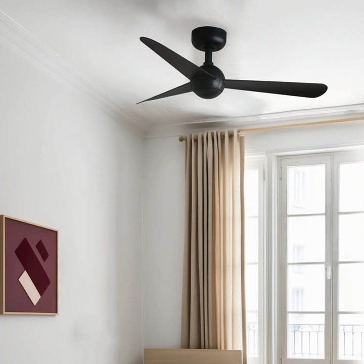 Ventilateur de plafond Sfera noir en situation