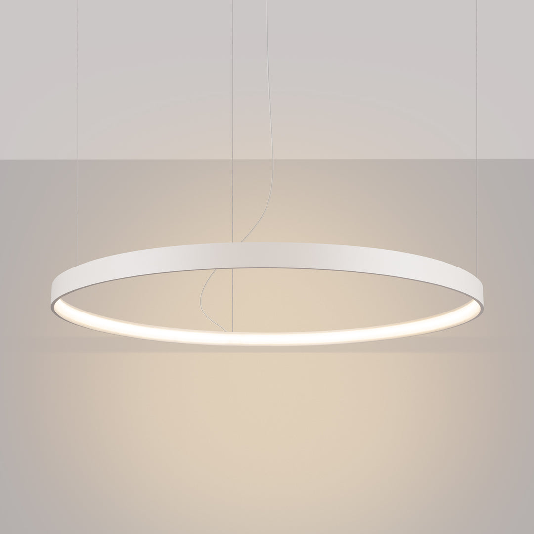 Lustre anneau RIO beige allumée, suspendu