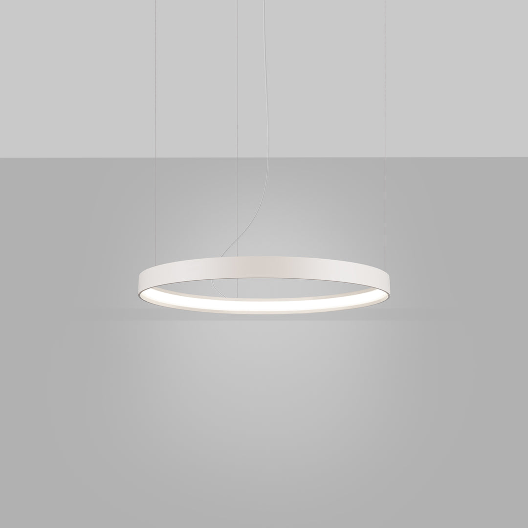 Lustre anneau RIO beige allumée, suspendu