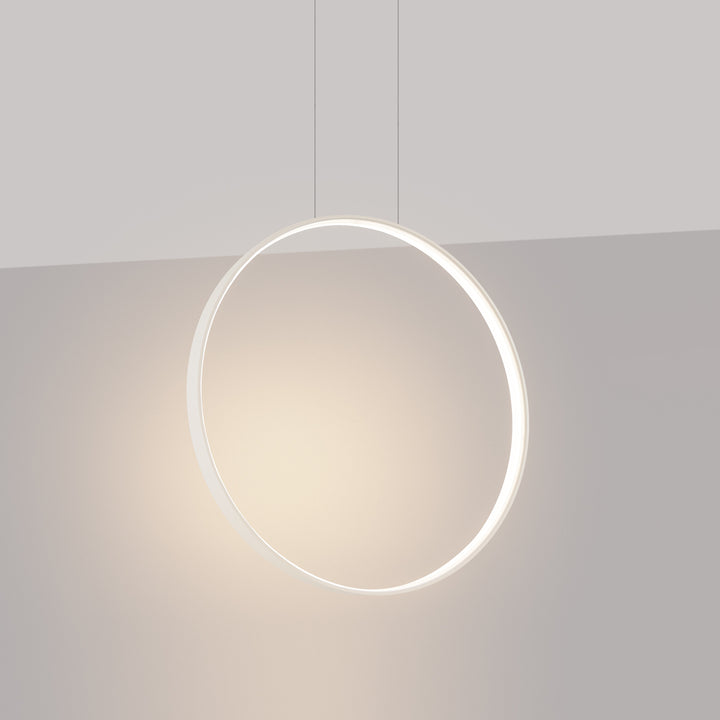 Suspension anneau RIO beige allumée, suspendue
