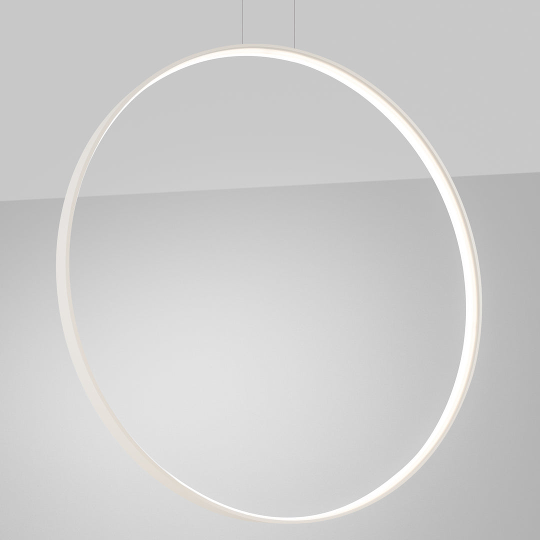 Suspension anneau RIO beige allumée, suspendue