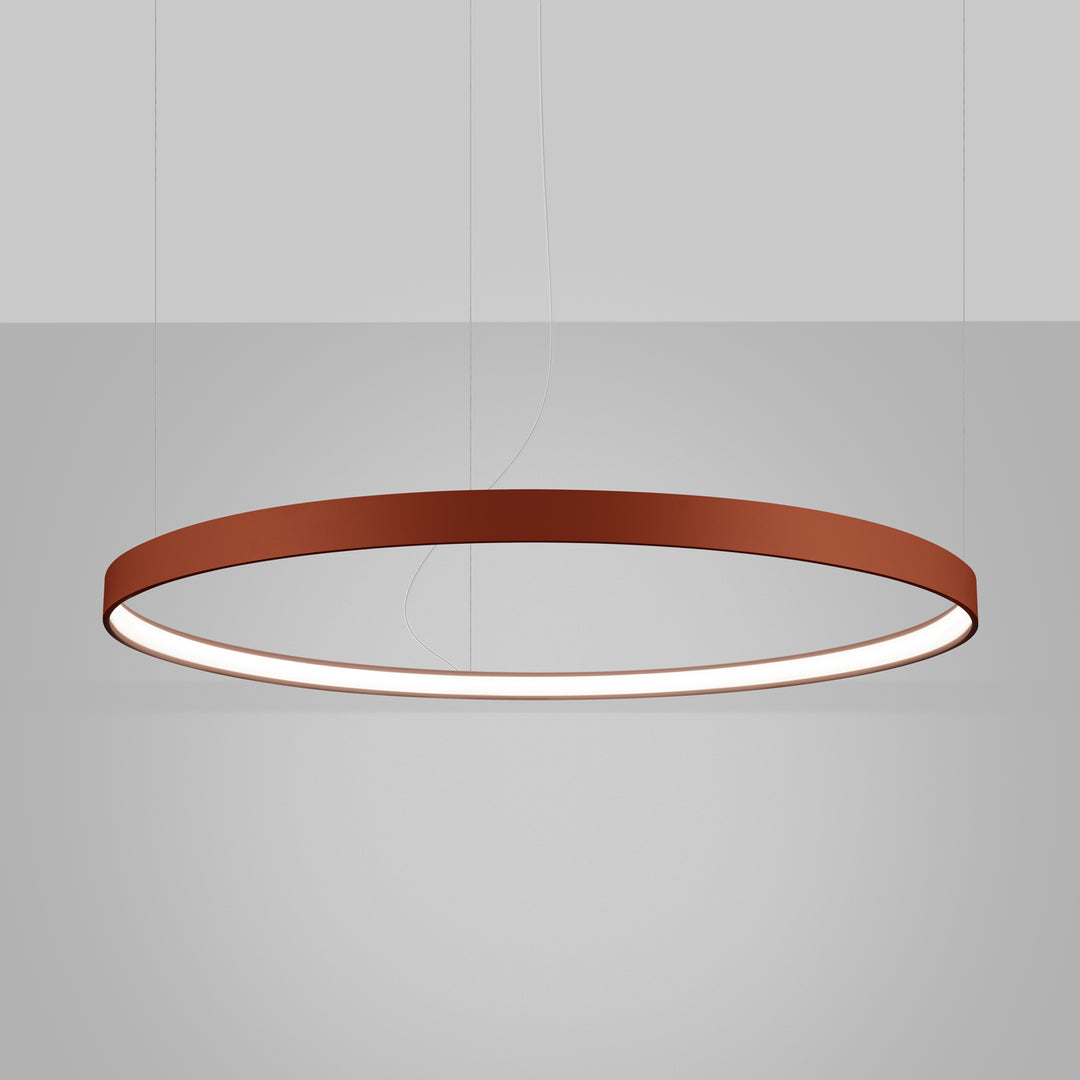 Lustre anneau RIO ocre rouge allumée, suspendu