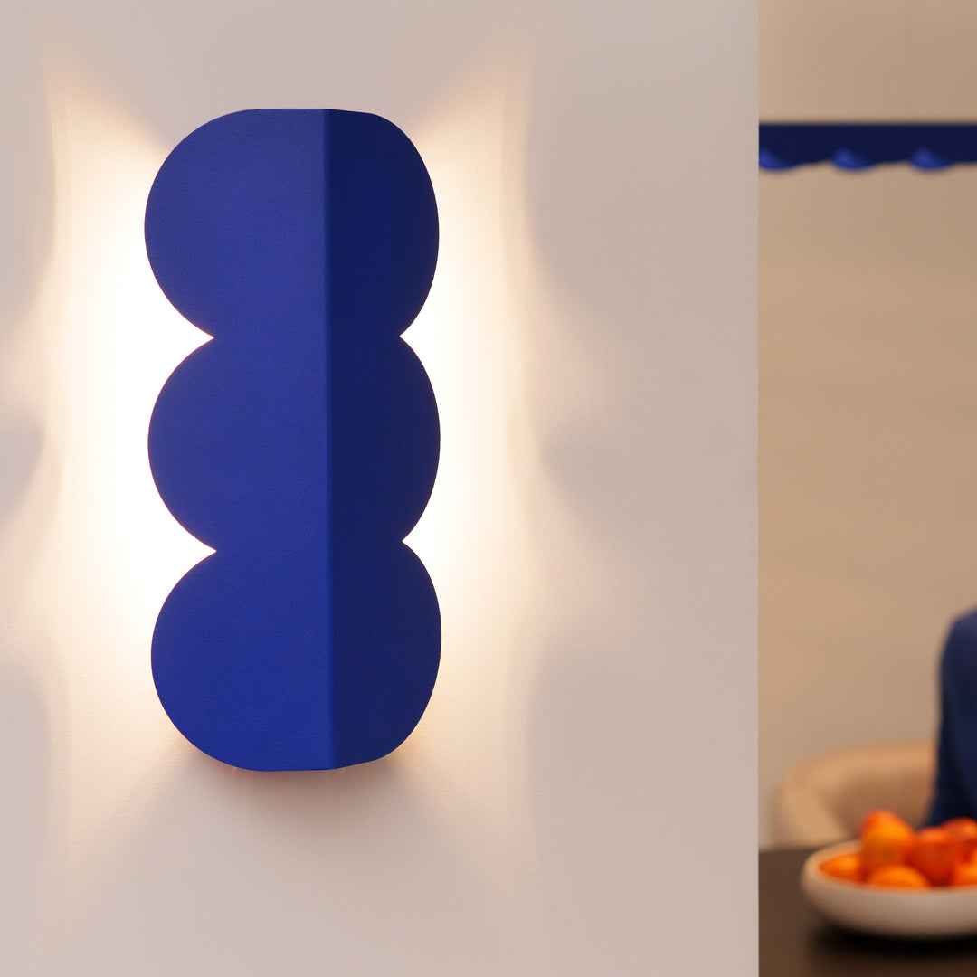 BISCUIT wall light, ultramarine