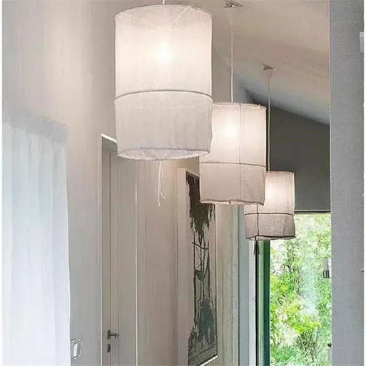 Suspension luminaire au design minimaliste en tissu blanc chic