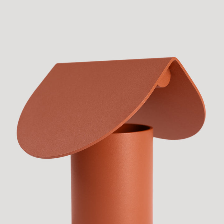 Lampe à poser BISCUIT ocre rouge détail de l'abat-jour