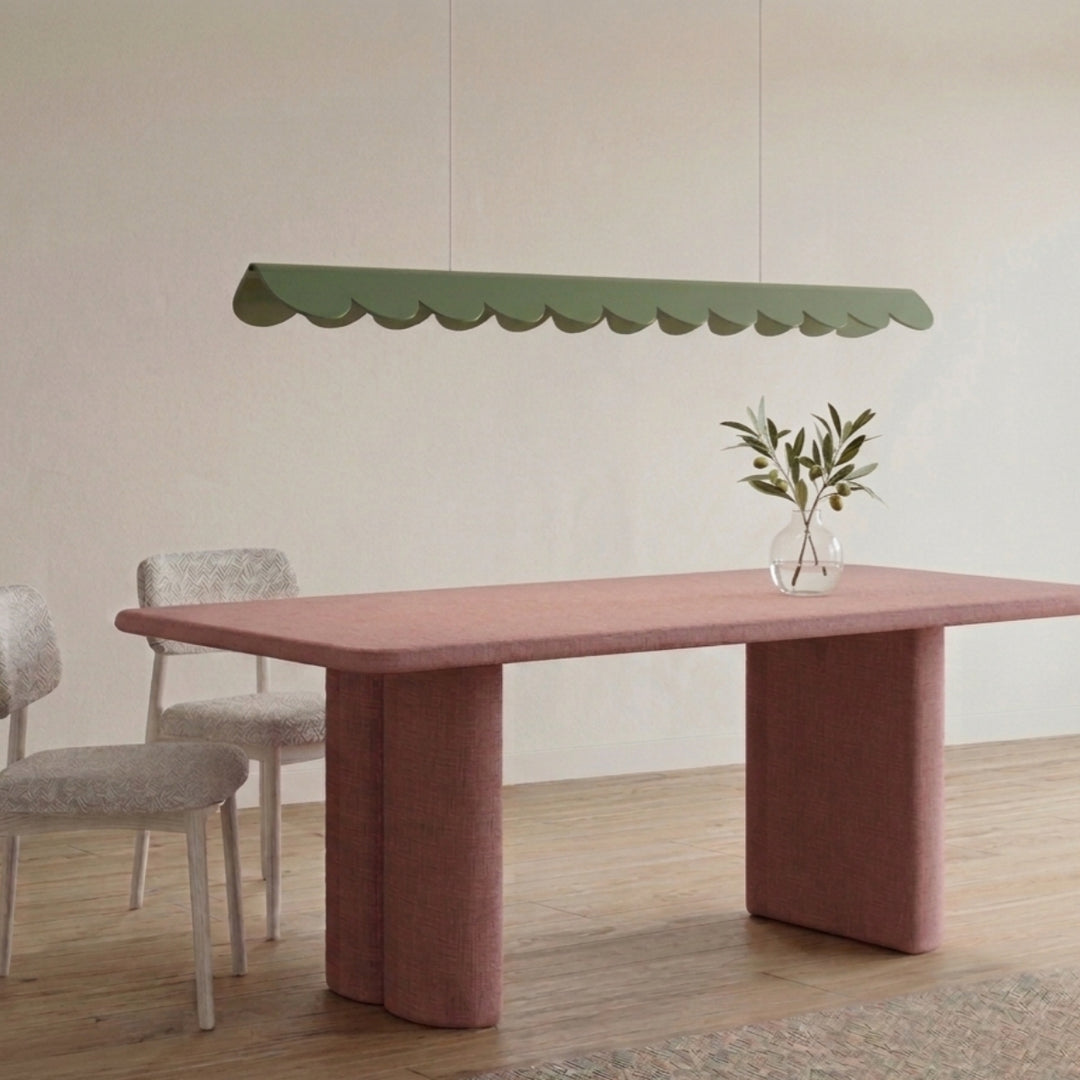 Suspension BISCUIT sauge dans un intérieur contemporain