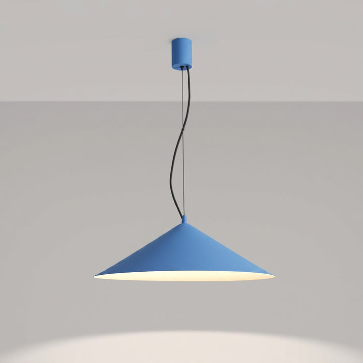 Suspension FINT bleu clair allumée, suspendue