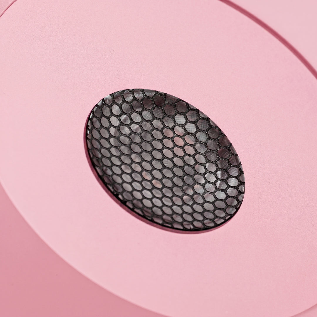 Suspension FINT rose détail de la grille anti-éblouissement