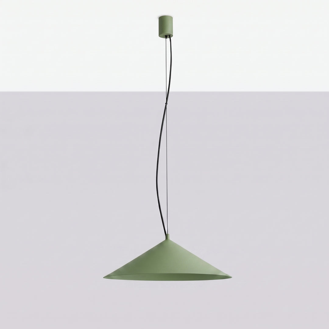 Suspension FINT vert olive éteinte, vue en perspective