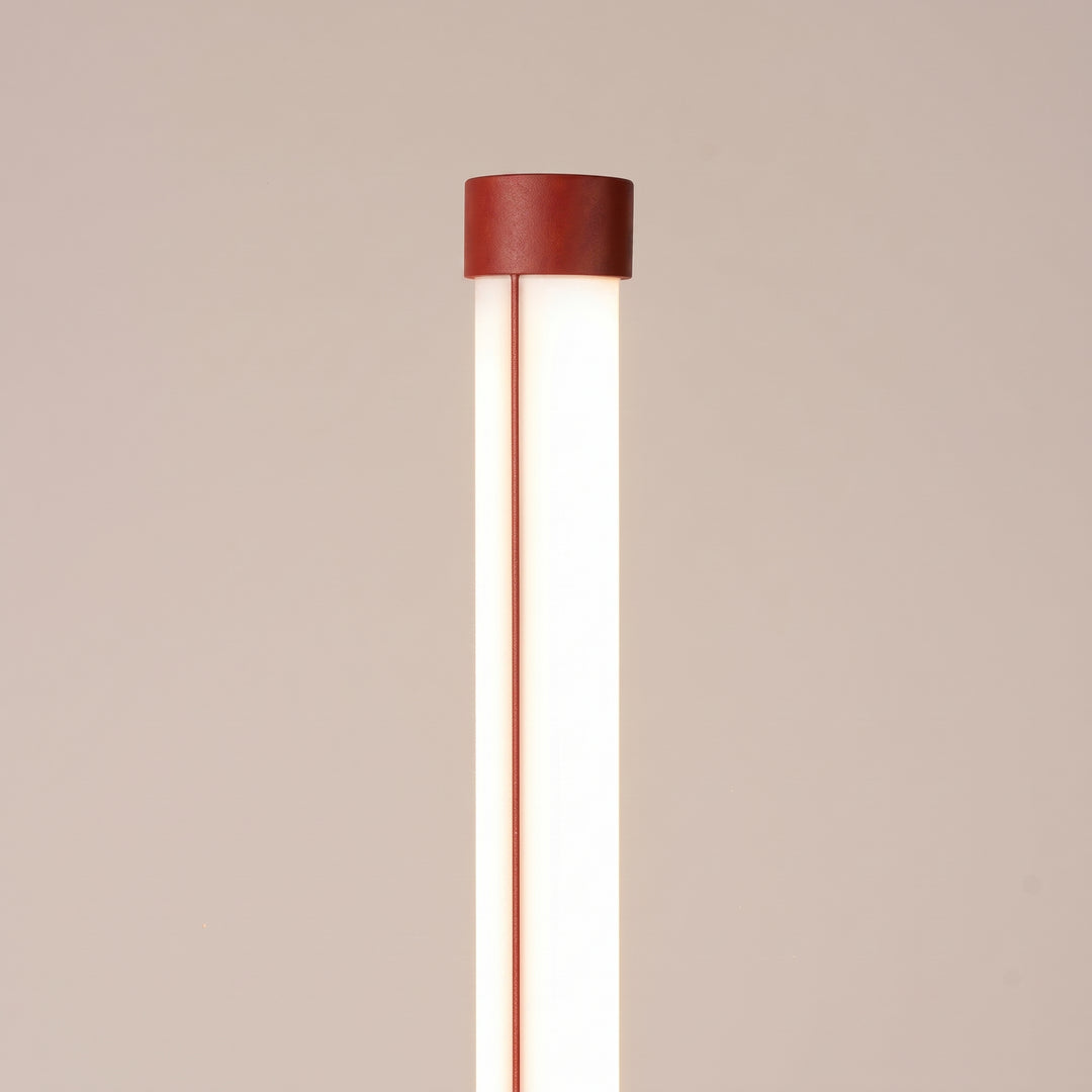 Lampadaire TRANG rouge détail du sommet du tube