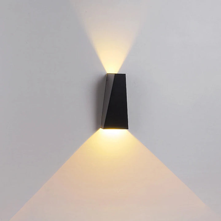 Wall Sconce | TARSEDE