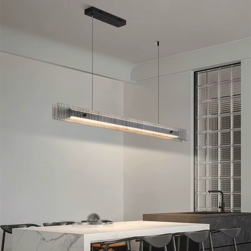 Suspension led horizontale en verre strié style contemporain
