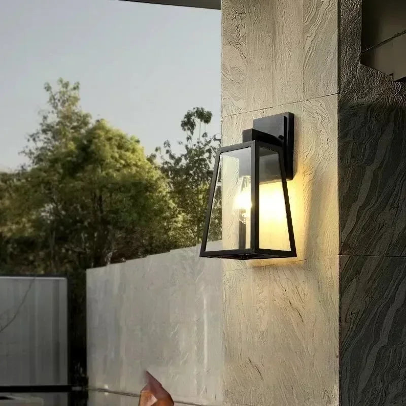 Applique murale exterieur lanterne au style tendance

