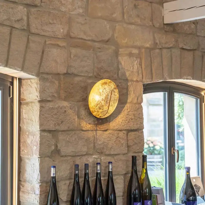 Applique murale style pleine lune pour une ambiance chaleureuse