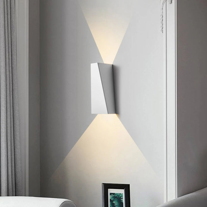Wall Sconce | TARSEDE
