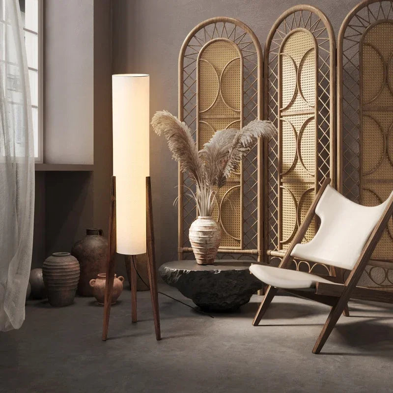 Floor lamp | PLATAGA