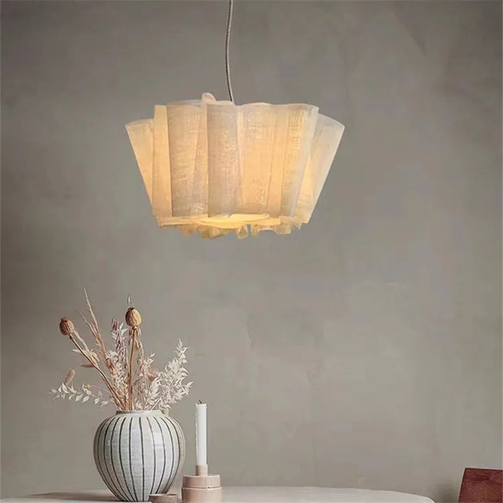 Suspension plissée en tissu beige style contemporain pour salle à mang…

