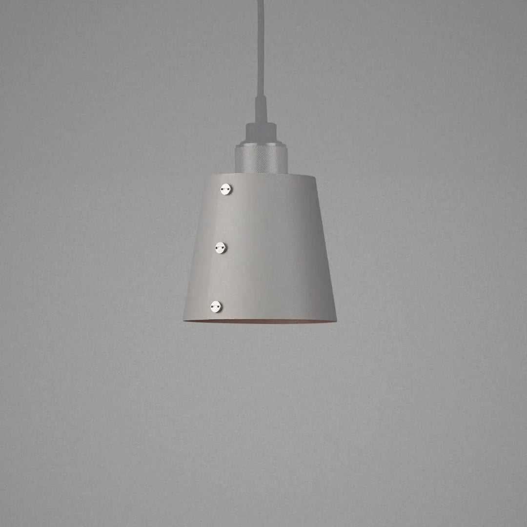Abat-jour Hooked Small en métal coloris pierre