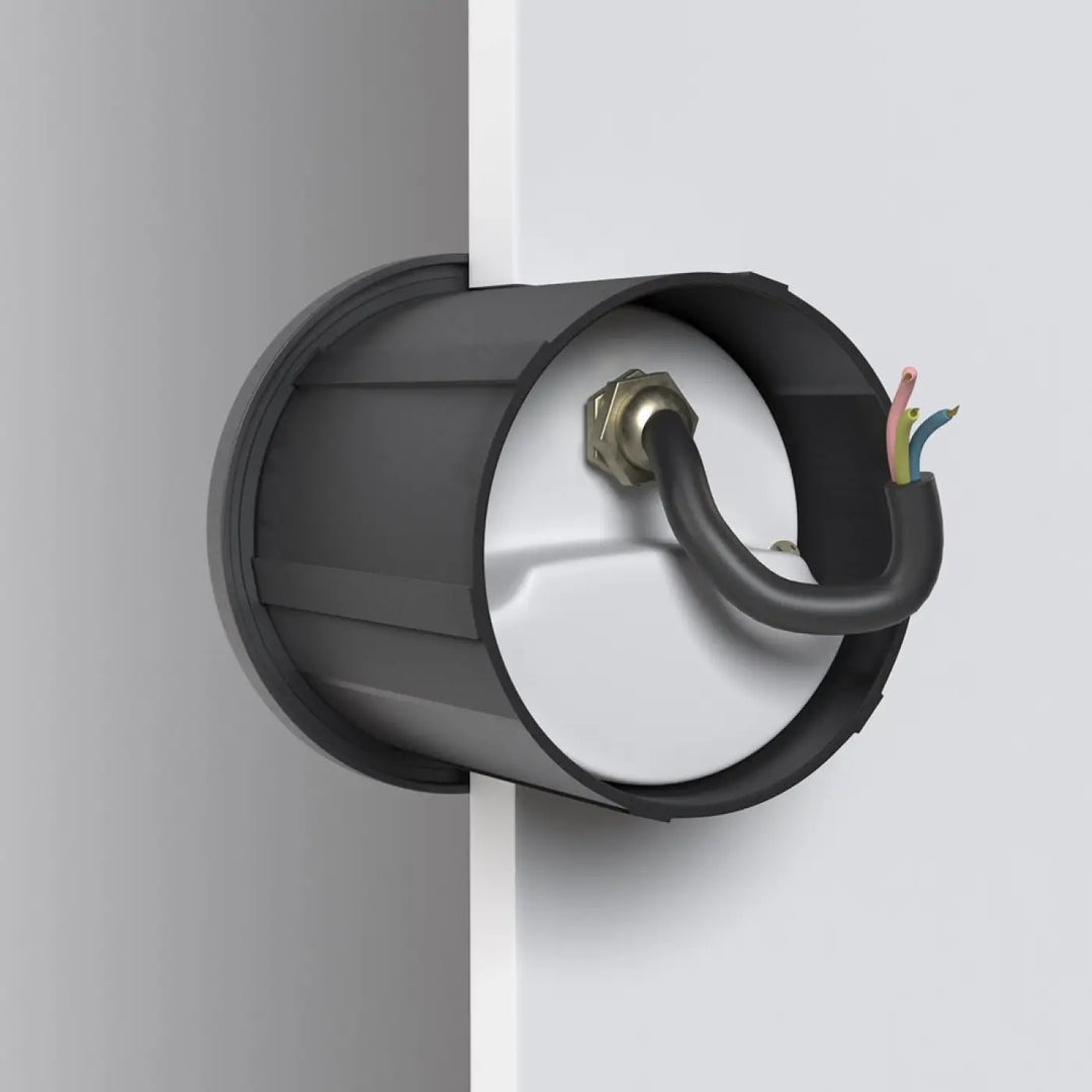 Applique encastrée bil en conduit électrique noir avec connecteur métallique hexagonal et fils multicolores pour une lumière douce