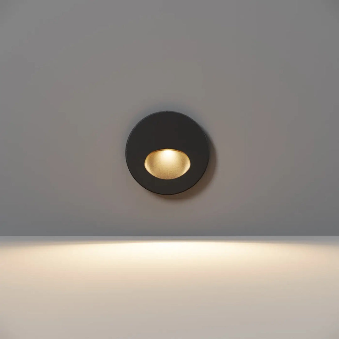 Applique encastrée bil noire avec lumière douce et intérieur chaud idéale pour éclairage extérieur d’une lumière douce